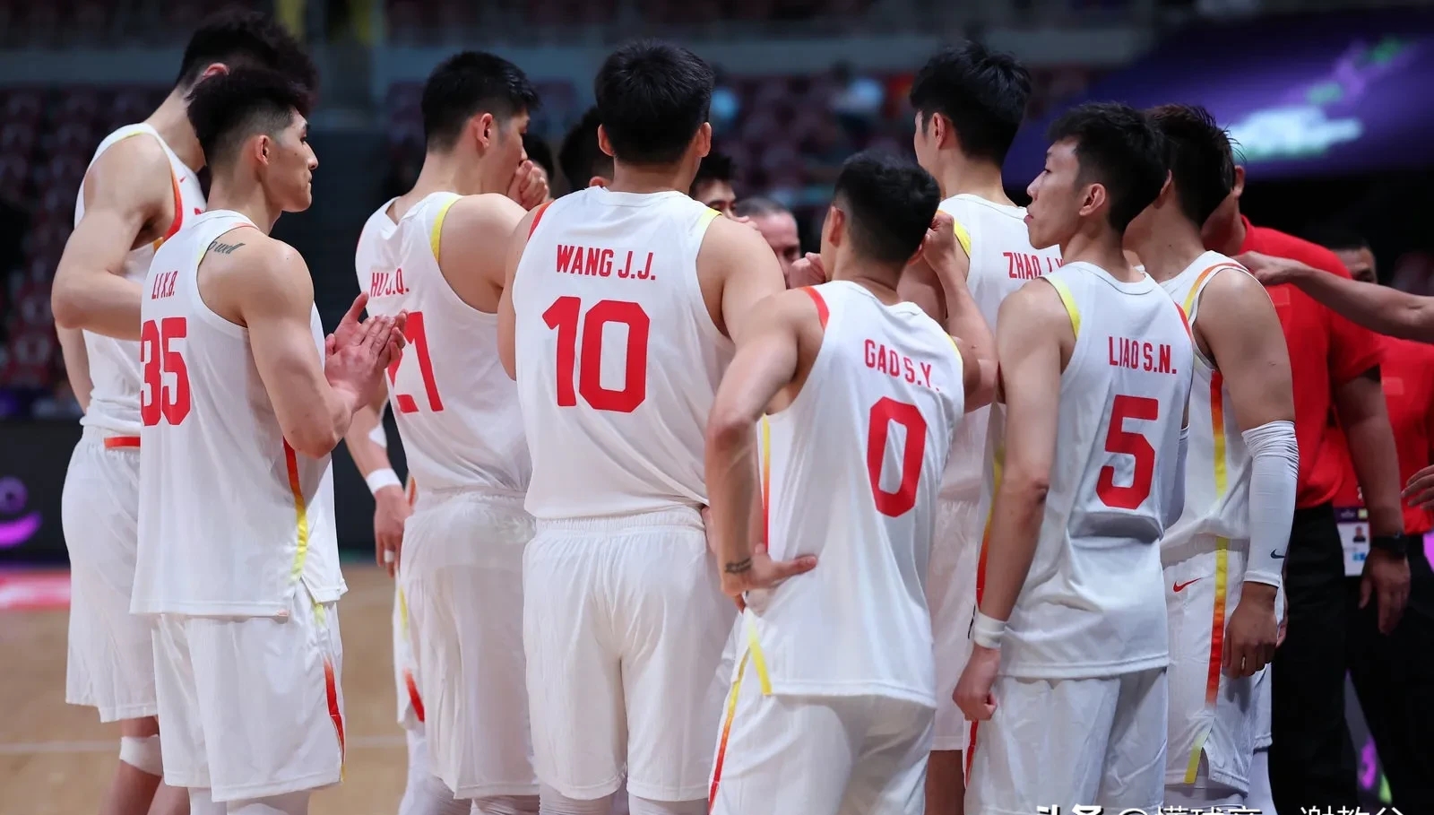 关于国王杯赛程吃紧，深圳男篮集结日内部沟通，震撼外界，身体对抗强度拉满的信息