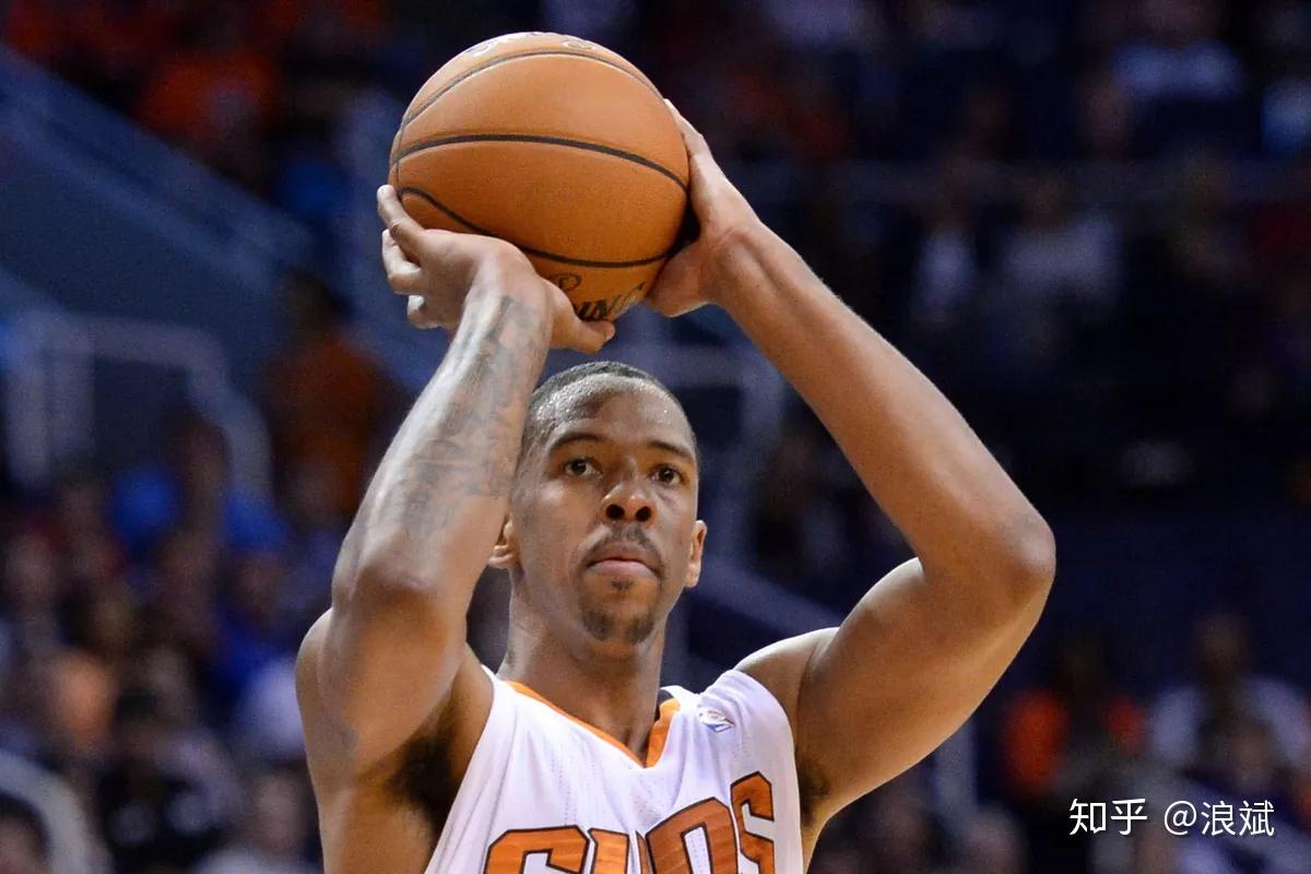 关于欧篮联赛程吃紧；菲尼克斯太阳赛后造点机会；管理层满意；年轻球员得到机会的信息