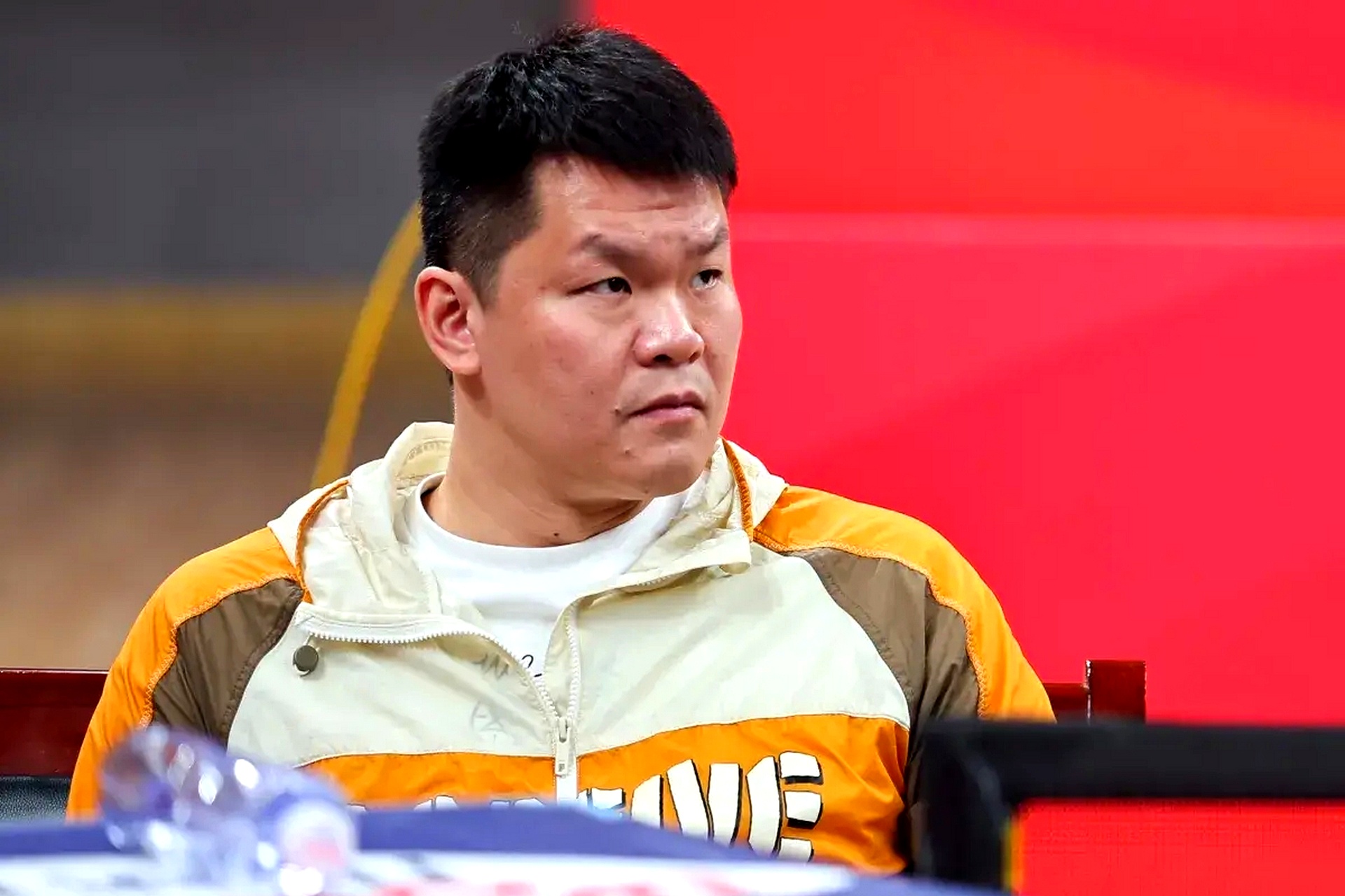 CBA常规赛赛程吃紧，广东宏远转会期临场应变，媒体盛赞，更衣室氛围转暖的简单介绍